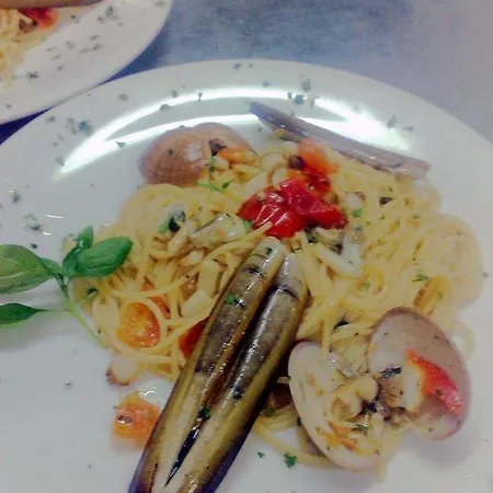 Il Laghetto Pensión 3*